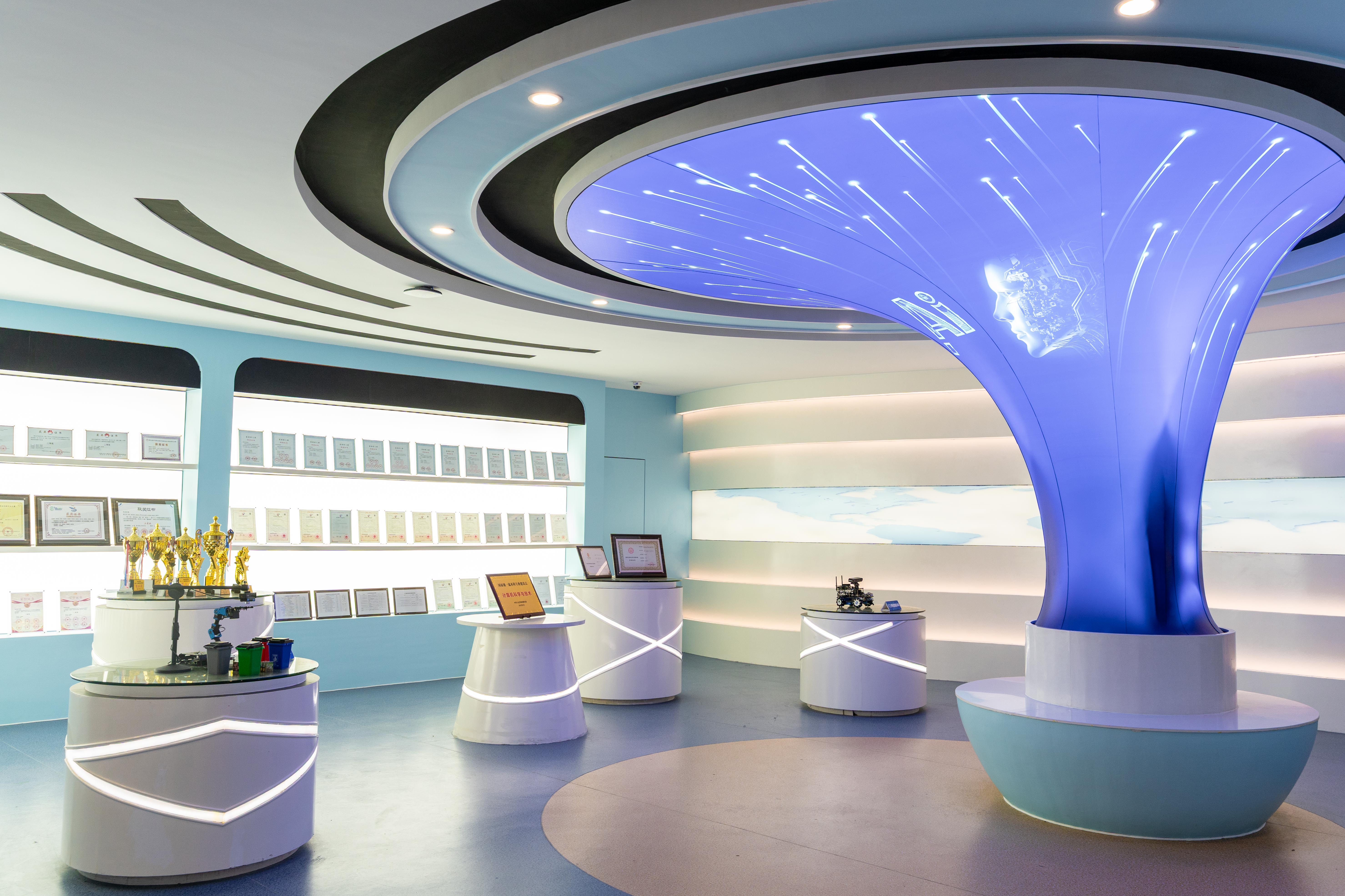 阳光校际交流共鉴 实地调研交流活动